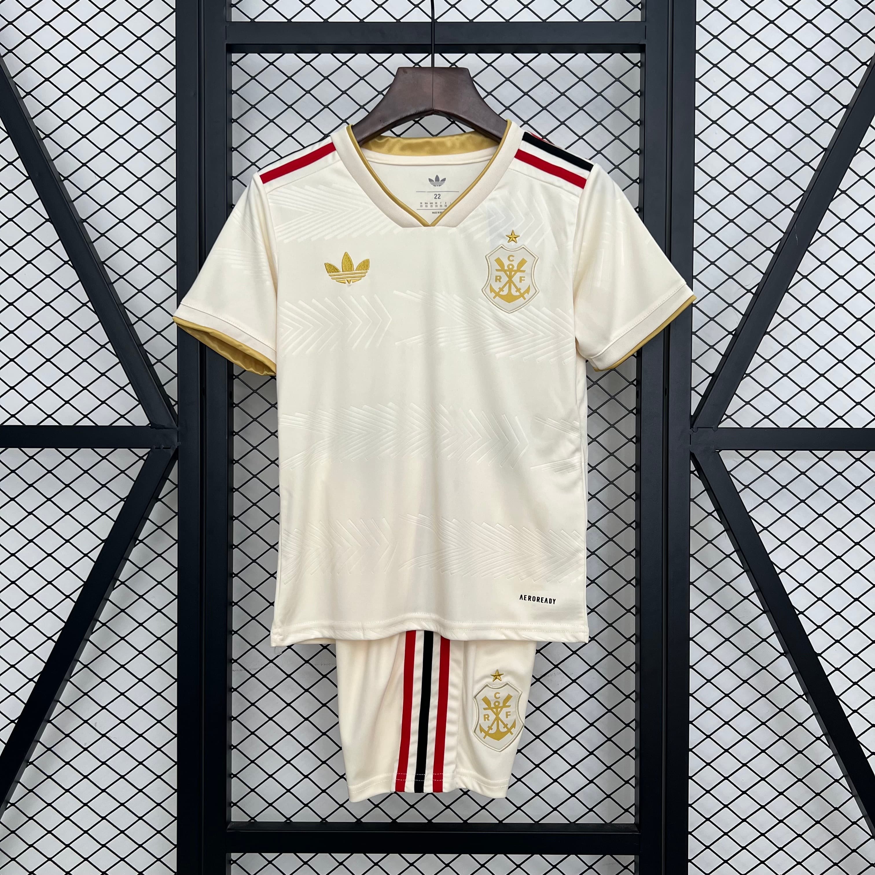 Kit Infantil 24/25